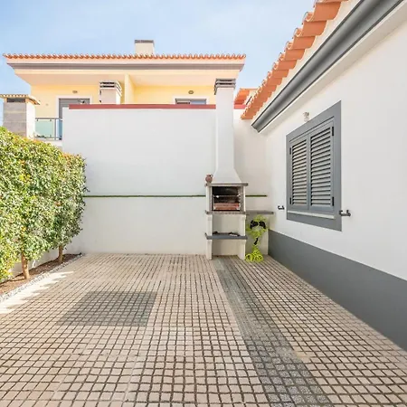 Guestready - Casa Oliveira In * Quinta do Conde